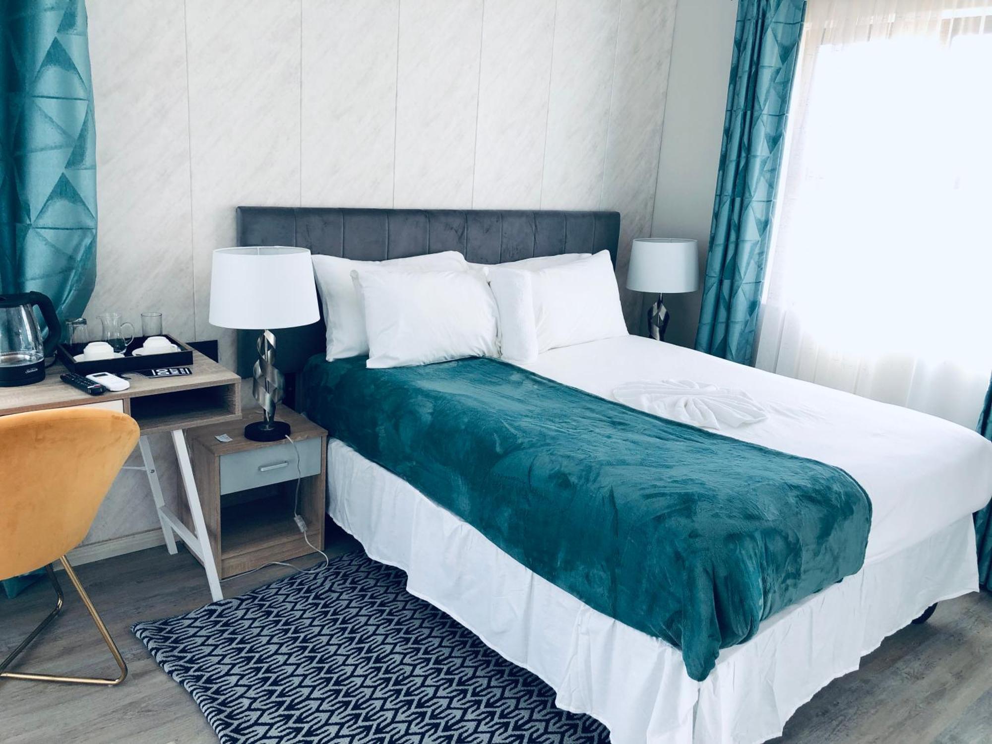 Gabz Airport Inn Gaborone Dış mekan fotoğraf